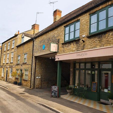 Amarelo Apartment, Central Charlbury, 1 Super King Bed Esterno foto